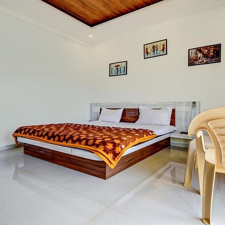 Aditya Hill View Inn Mahābaleshwar Dış mekan fotoğraf