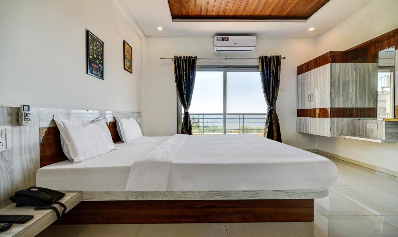 Aditya Hill View Inn Mahābaleshwar Dış mekan fotoğraf